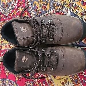 Timberland 66961M Waterproof brown leather laceup shoes boots Boys size 5.